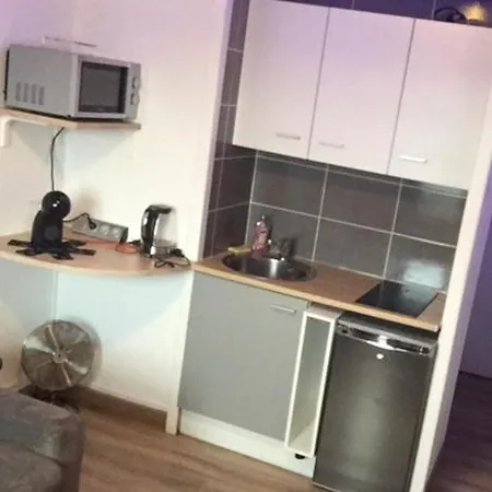 Apartamento Remarkable 1-Bed Apartment In Melun